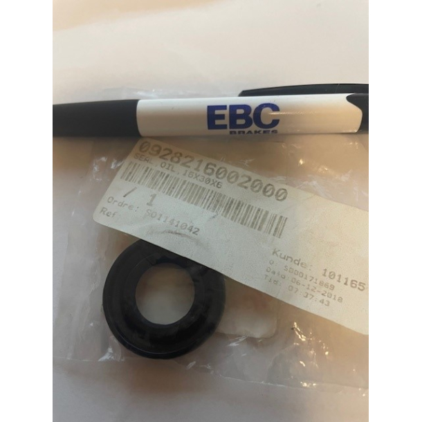 SUZUKI 0928216002 09282-16002 SEAL,OIL(16X30X6)