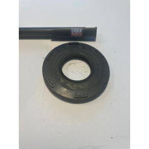 SUZUKI 0928330003 09283-30003 SEAL,OIL(30X65X8) GT500 T500 68-77