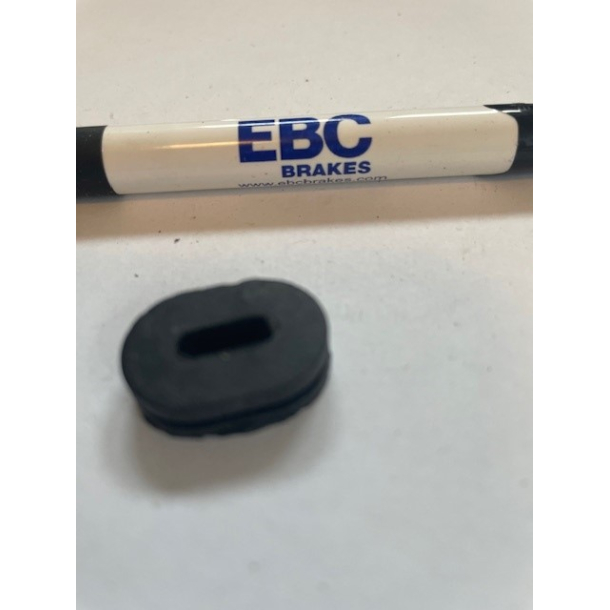 SUZUKI 93200300509320-03005 0932003004 09320-03004 CUSHION