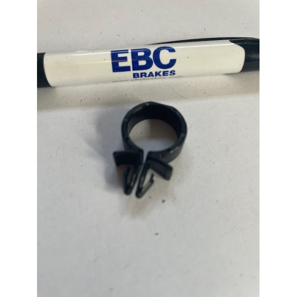 SUZUKI 0940314304 09403-14304 CLAMP