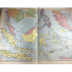BRUGT RIMELIG STAND The Standard Reference Atlas - George Philip - Publisher George Philip &amp; Son Limited 1956 1. oplag 1. udgave Hardback