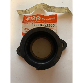 SUZUKI 1311032200 13110-32200 PIPE,INTAKEGT500GT750T500TS400
