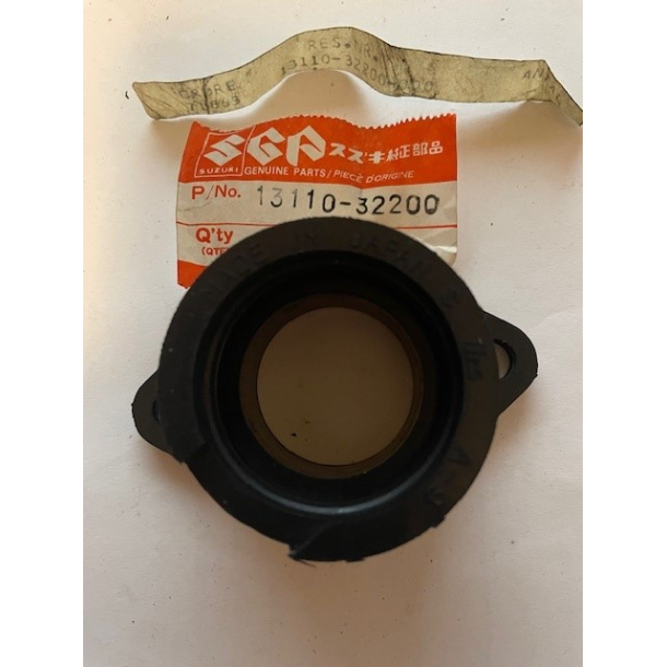 SUZUKI 1311032200 13110-32200 PIPE,INTAKEGT500GT750T500TS400