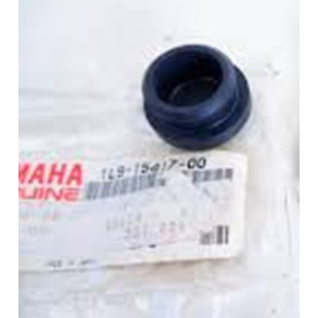 Yamaha 1L91541700 1L9-15417-00-00 COVER,CAP (crank case) XS360/400 FZR400/600 YZF600