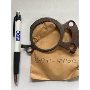 SUZUKI 2474144100 24741-44100 (24741-44102) PLATE,COUNTERSHAFT BEARINGGS450GSX400