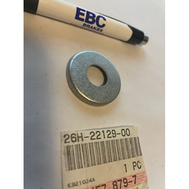 Yamaha 26H2212900 26H-22129-00-00 1YHF219X00 1YH-F219X-00-00 COVER, THRUST 2RD350XJ600XVZ12XVZ13