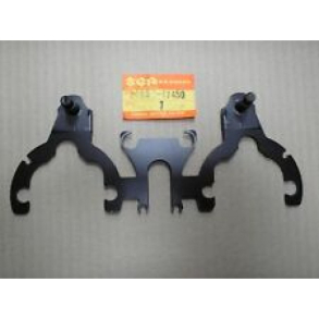 Suzuki 3495047450 34950-47450 BRACKET, COMBINATION METER GS500/550/650