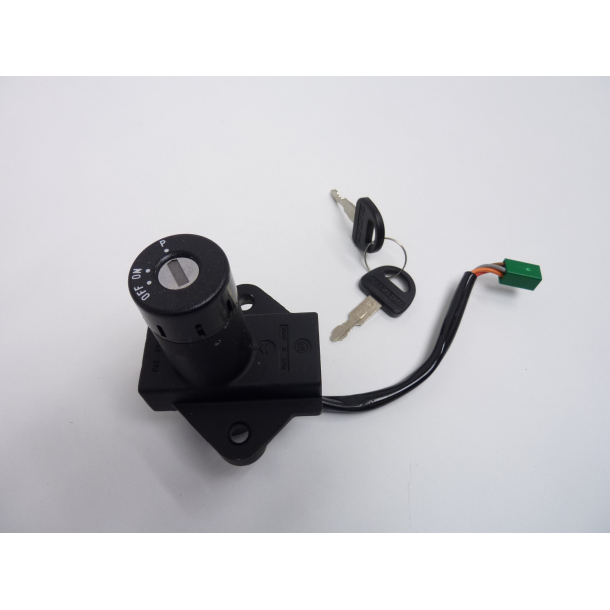 Tndingsls Suzuki 3711047001 37110-47001 SWITCH ASSEMBLY, IGNITION GS250/450/500/550