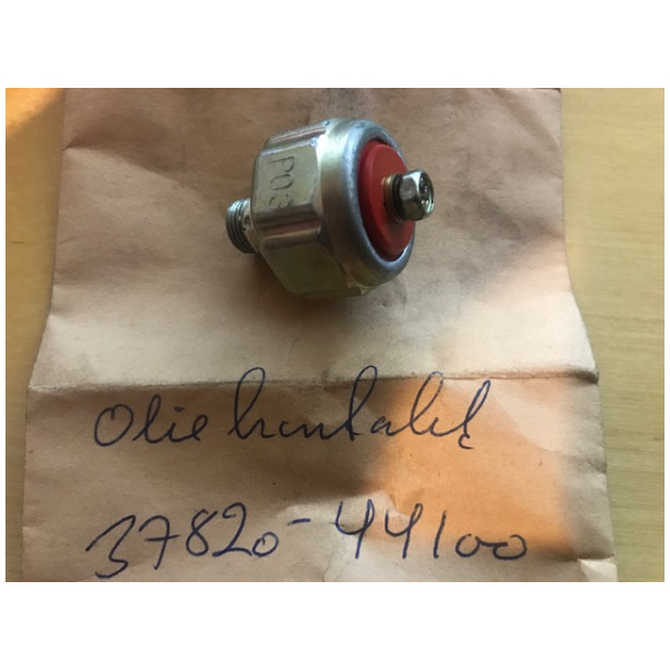 SUZUKI 3782044100 37820-44100 3782033D11 37820-33D11 3782033200 SWITCH ASSEMBLY Oil Pressure