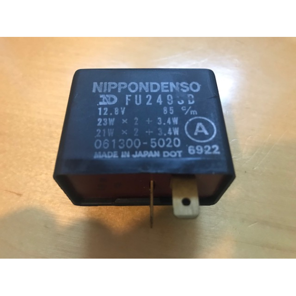 SUZUKI 3861045031 38610-45031 3861031X50 38610-31X50 3861031310 38610-31310 RELAY,TURN SIGNAL