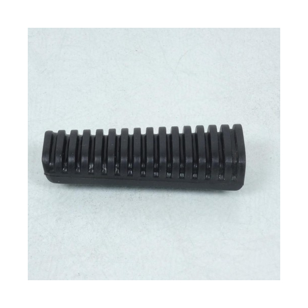 SUZUKI 4361238A00 43612-38A00 43612-38A10 RUBBER,PILLION FOOTREST VS600/700/750/800/1400 VZ800 VL150