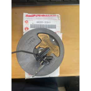 SUZUKI 4420020841 44200-20841 CAP SET,FUEL TANK RG400 RG500 GSXR750R GSX-R1100 85-88