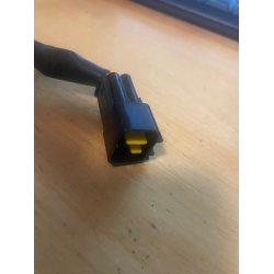 BRUGT Yamaha 4TV8250900 4TV-82509-00-00 WIRE, SUB LEAD YZF600R