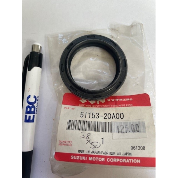 SUZUKI 5115320A0051153-20A00 SEAL,OILLS650 SAVAGEBOULEVARD RG500 GAMMA