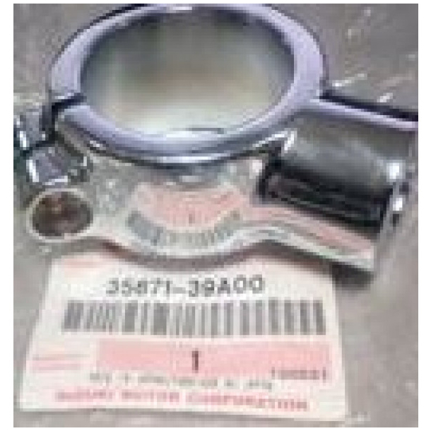 Suzuki 3567139A00 35671-39A00 BRACKET, FR TURNSIGNAL LAMP, R VS600/700/750/800