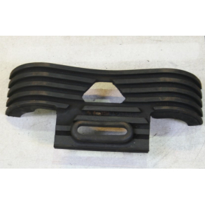 Yamaha 5A82418200 5A8-24182-00-00 DAMPER,LOCATING 2 gummi under tank 1981-1982 XV920R