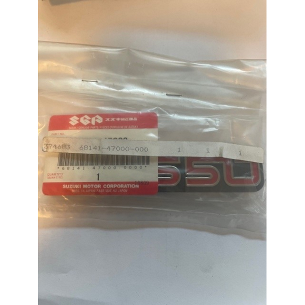 SUZUKI 6814147000 68141-47000 EMBLEM,FRAME COVER GS550 GS550E