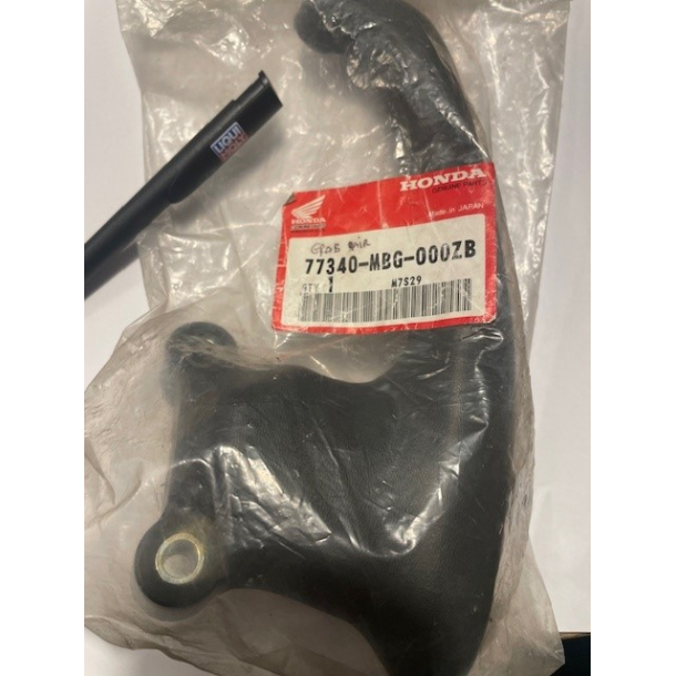 Honda 77340MBG000ZB 77340-MBG-000ZB (77340-MBG-000) GRIP L,RR*NH220R* VFR800FI 1998-2001
