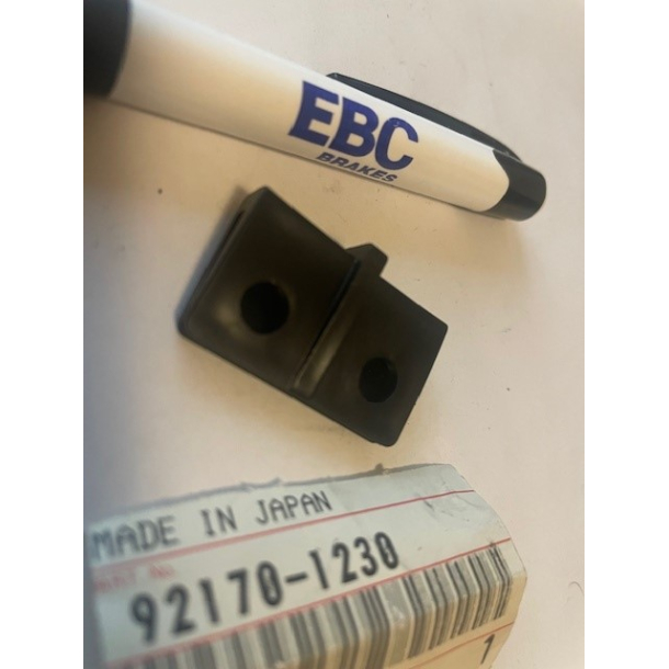 Kawasaki 921701230 92170-1230 ClampZXR400ZX-6RZX-7RZX-9R