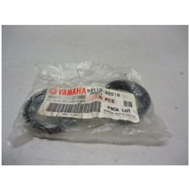 Yamaha 93110-32016 pakdse forgaffel 1 stk. 32X44X11 SR250 SR125