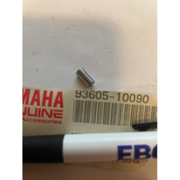 Yamaha 93605100900093605-10090-00 936050909000 93605-09090-00 93605090950093605-09095-00 PIN DOWEL