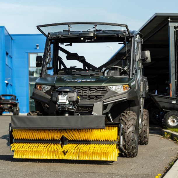 SHARK PROFESIONAL SWEEPING BRUSHES FOR ATV - UTV, ENGINE HONDA  Vinkelkost til ATV - UTV