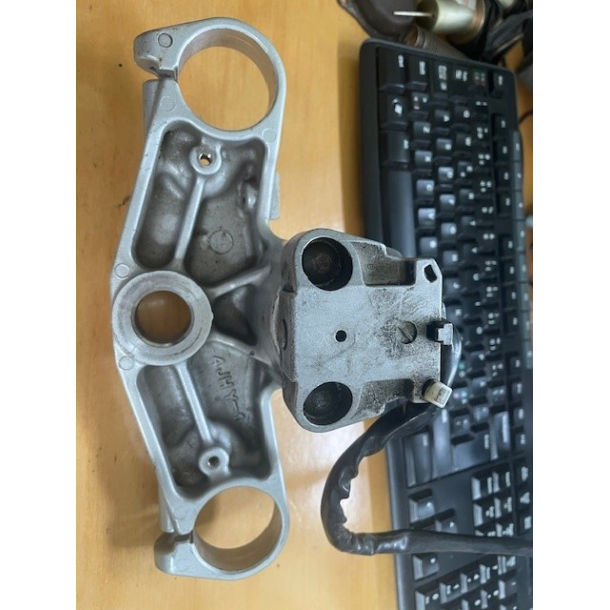 BRUGT VERSTE GAFFEL BRO OG TNDINGSLS DEFEKT STIK SE FOTOS CROWN, HANDLE YAMAHA YZF600 TRX800