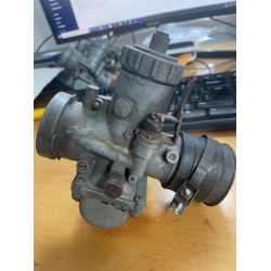 BRUGT Karburator SUZUKI CARBURETOR ASSY, RH A,B 13202-15313 MIKUNI SUZUKI T500 GT500